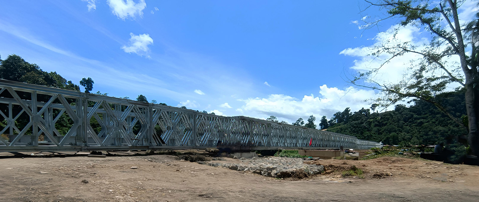 108-metrinen Bailey Bridge -projekti Malesiassa